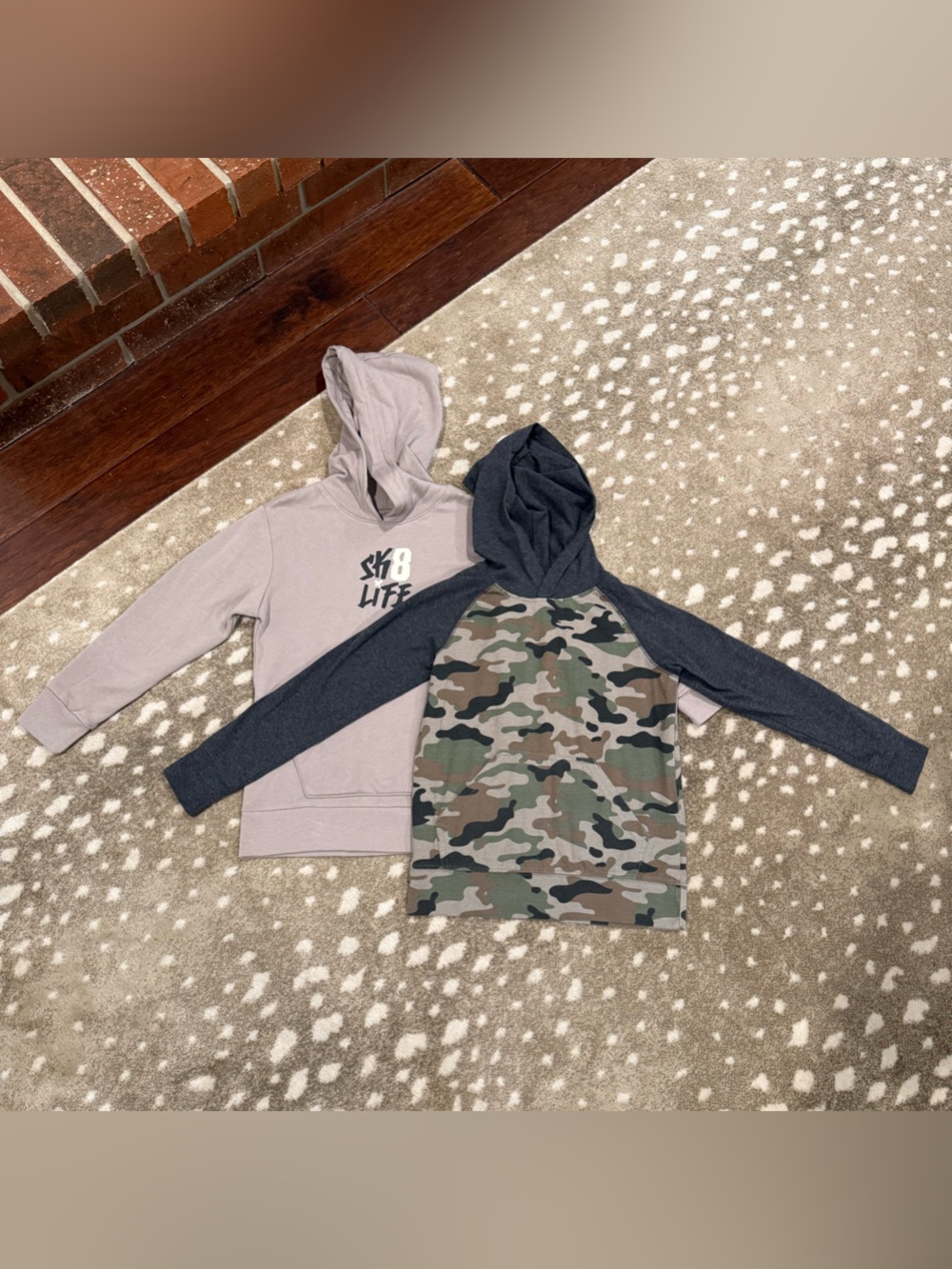 Boys Bundle (2) wonder nation Hoodies. Size 6